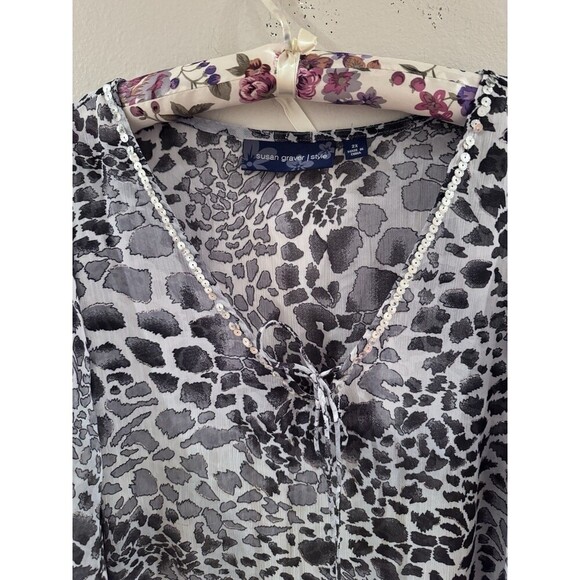 Susan Graver Women's Animal Print Blouse w/ Tank Top Set 2X Plus Size Dressy - Picture 2 of 6